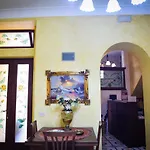 Marina Corta 4*