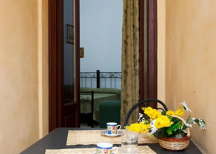 Marina Corta